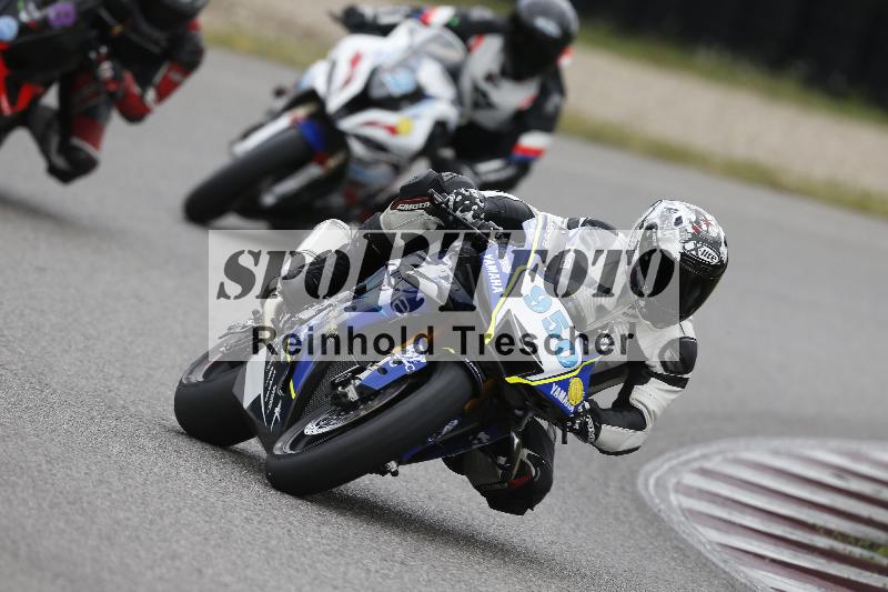 /09 19.04.2026  Caremotion get faster ADR/Gruppe gelb/950